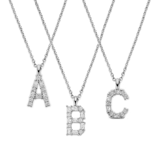 Collier Buchstabe mit Zirkonia, aus 925er Silber, rhodiniert