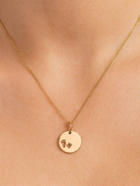 Anhänger Gravurplatte Hand und Fuß, aus 333er Gold